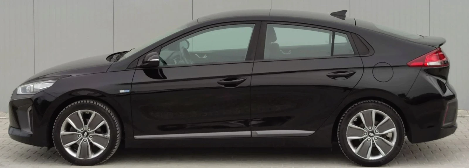 Hyundai Ioniq * EXCLUSIVE* , снимка 6 - Автомобили и джипове - 54479047