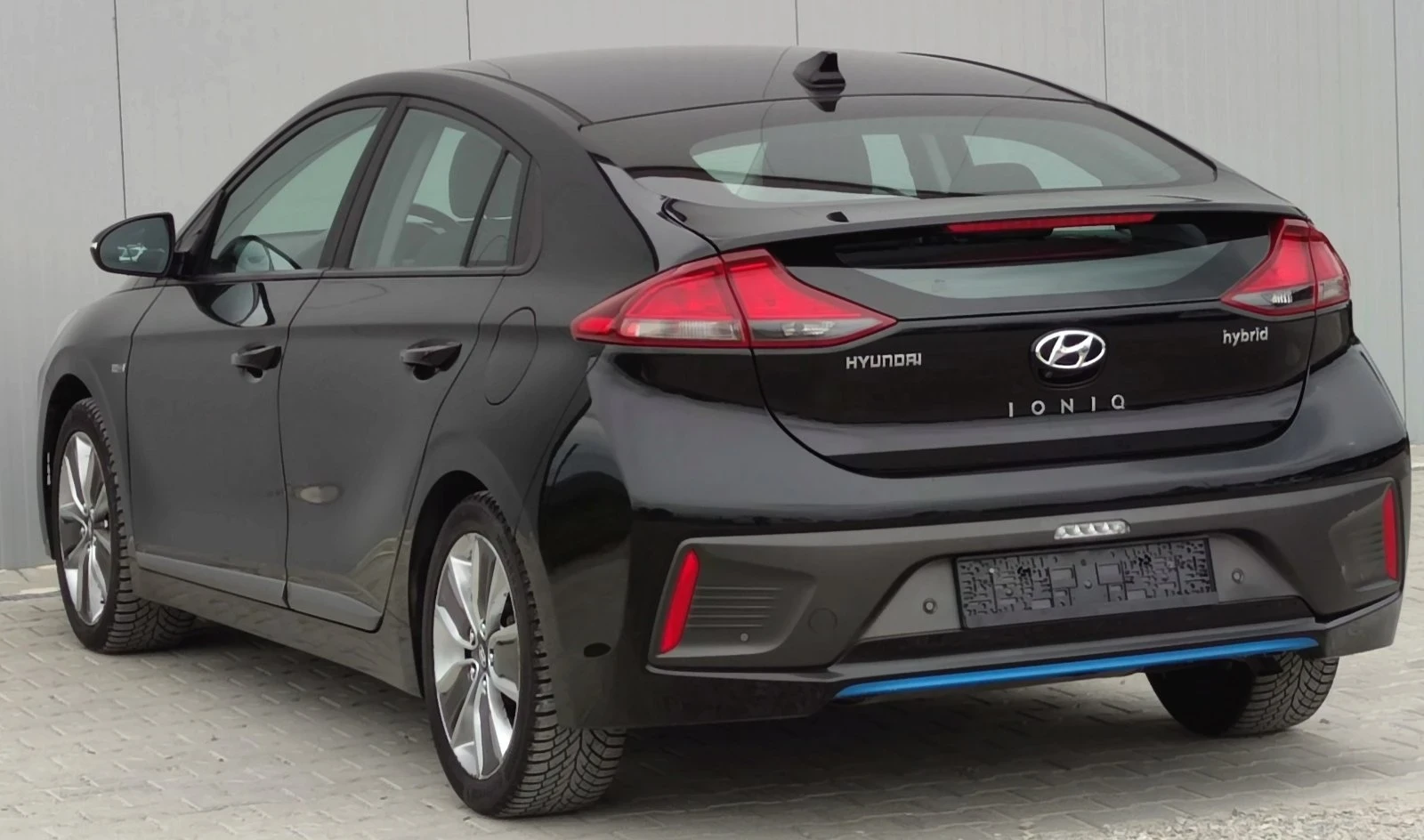 Hyundai Ioniq * EXCLUSIVE* , снимка 5 - Автомобили и джипове - 54479047