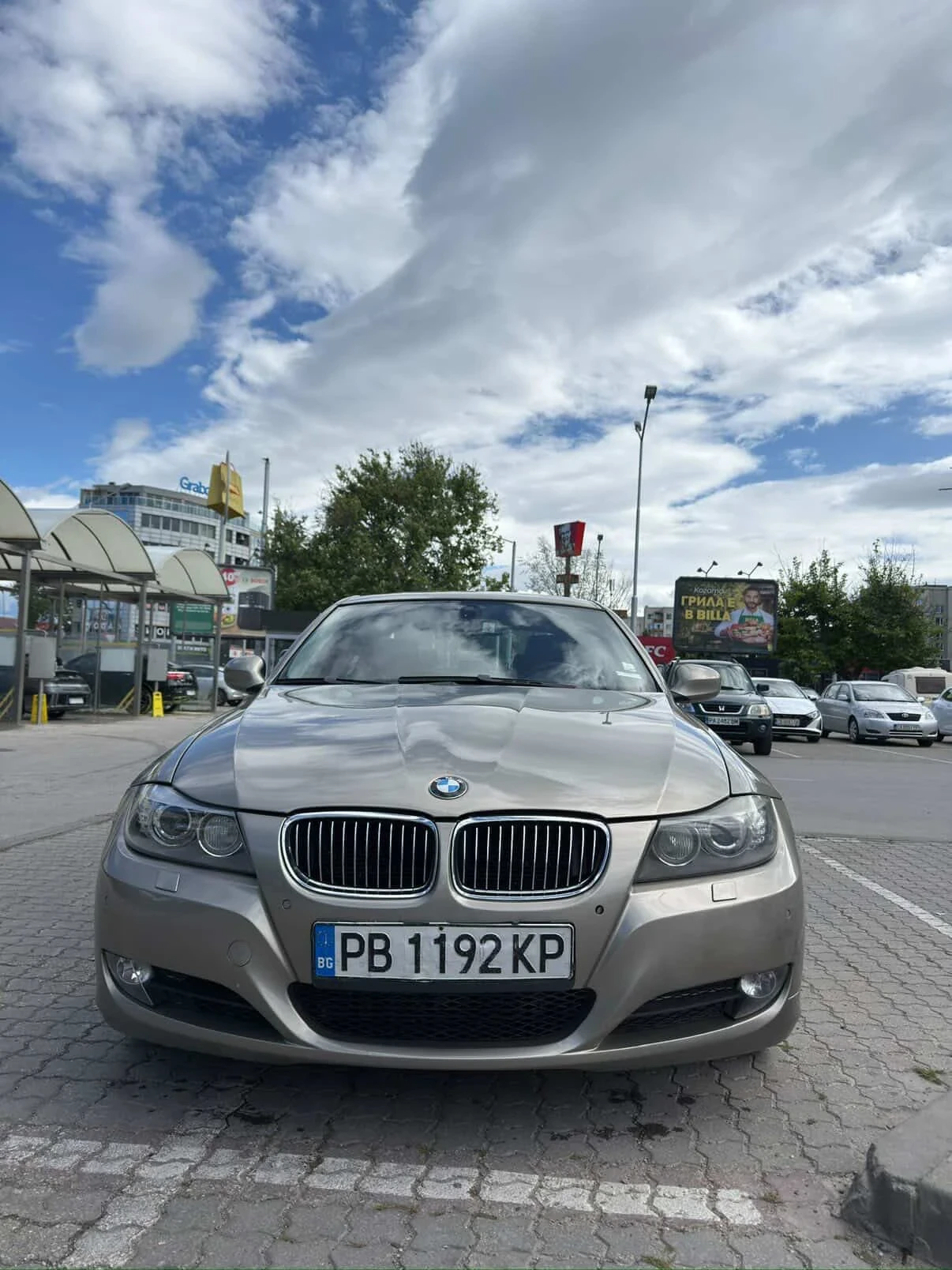 BMW 330 Xdrive LCI N57 NAVI, снимка 8 - Автомобили и джипове - 54621999