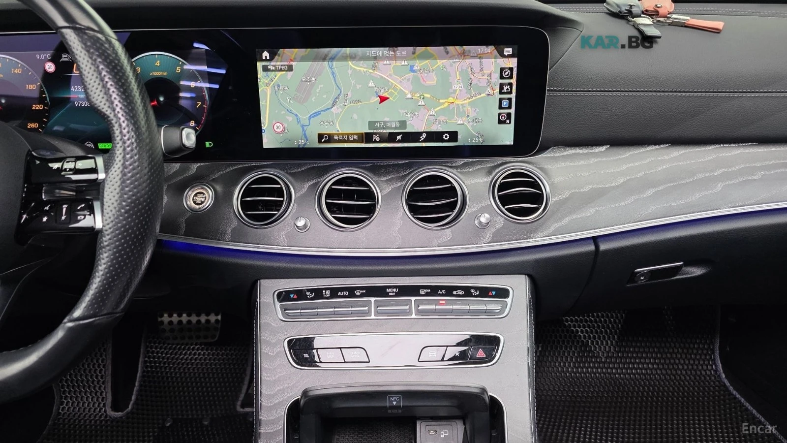Mercedes-Benz E 350 AMG-LINE* 4MATIC* DISTRONIC* 360CAMERA* BURMESTER*, снимка 9 - Автомобили и джипове - 54851311