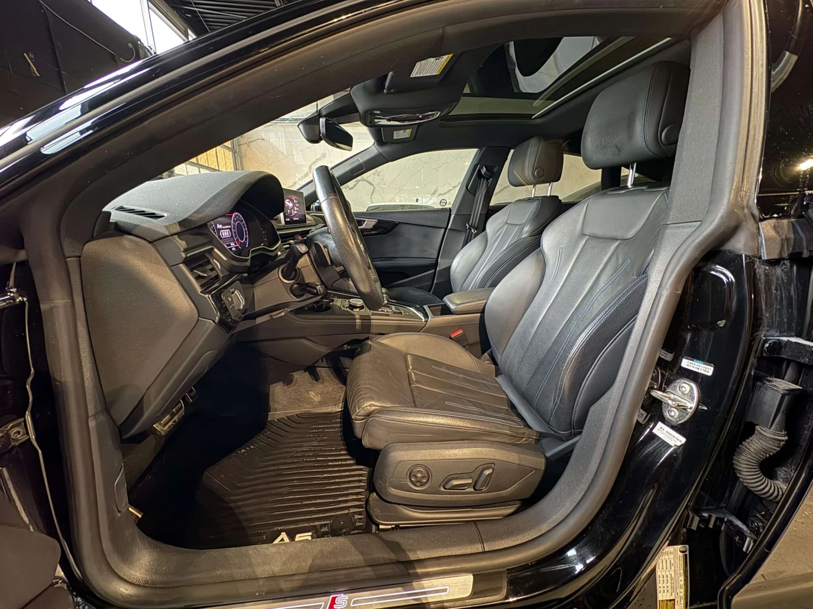 Audi A5 TECHNIK / 360 / DIS / LED /B&O/ ЦЕНА ДО БГ , снимка 16 - Автомобили и джипове - 54980763