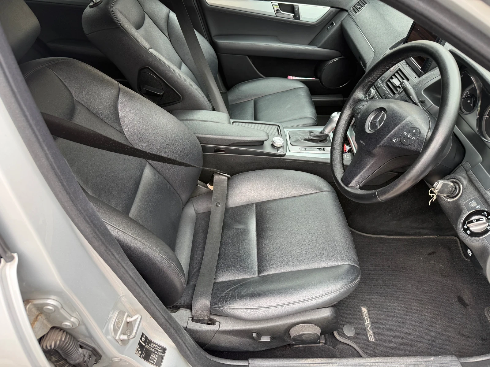 Mercedes-Benz C 350, снимка 7 - Автомобили и джипове - 55133485