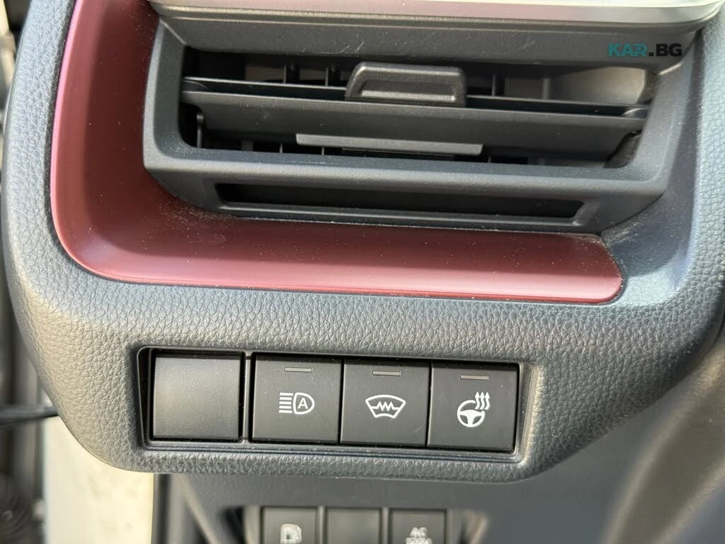 Toyota Prius Prime XSE FWD PHEV, снимка 11 - Автомобили и джипове - 55172619