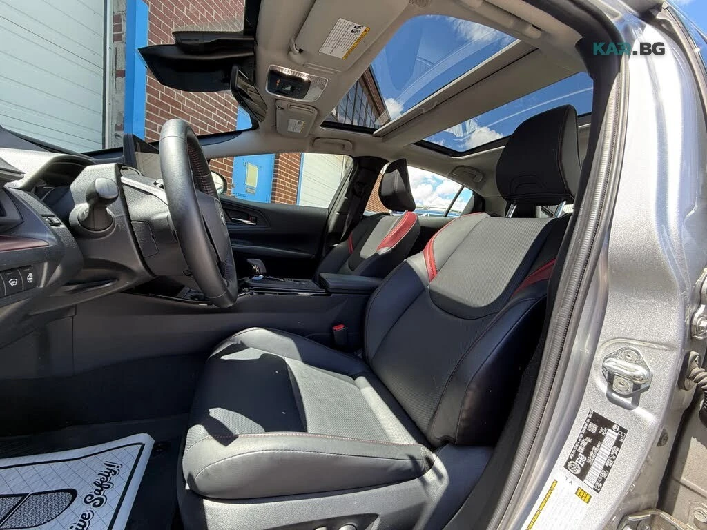 Toyota Prius Prime XSE FWD PHEV, снимка 8 - Автомобили и джипове - 55172619