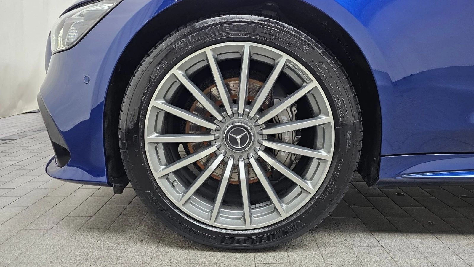 Mercedes-Benz AMG GT 43* 4MATIC+ * ПОДГРЕВ* ОБДУХВАНЕ* ПАНО* 360* BURME, снимка 5 - Автомобили и джипове - 55485624