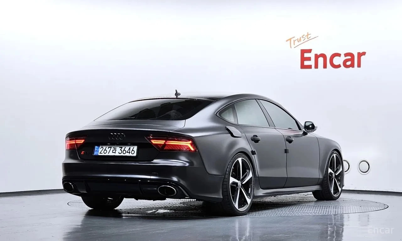 Audi Rs7 Stage 1 | Custom Exhaust | Ceramic brakes, снимка 2 - Автомобили и джипове - 55982011