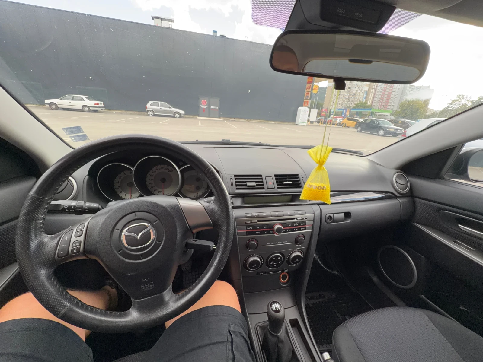 Mazda 3 1.6 105, снимка 8 - Автомобили и джипове - 56104916