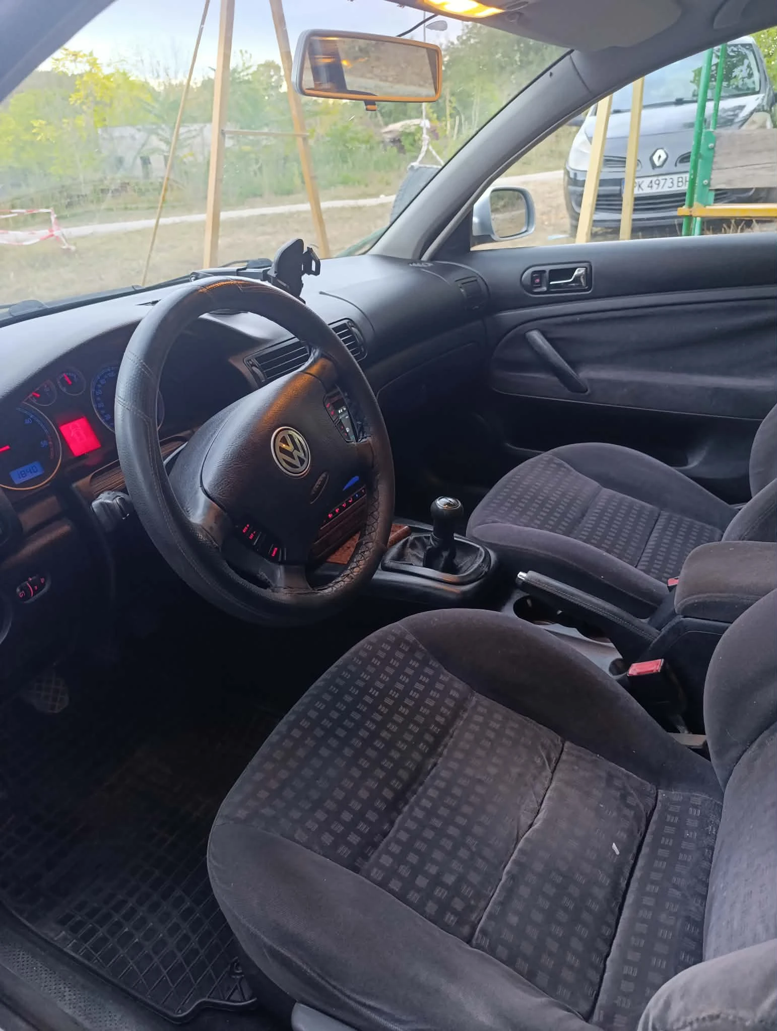 VW Passat B5.5, снимка 5 - Автомобили и джипове - 56247832