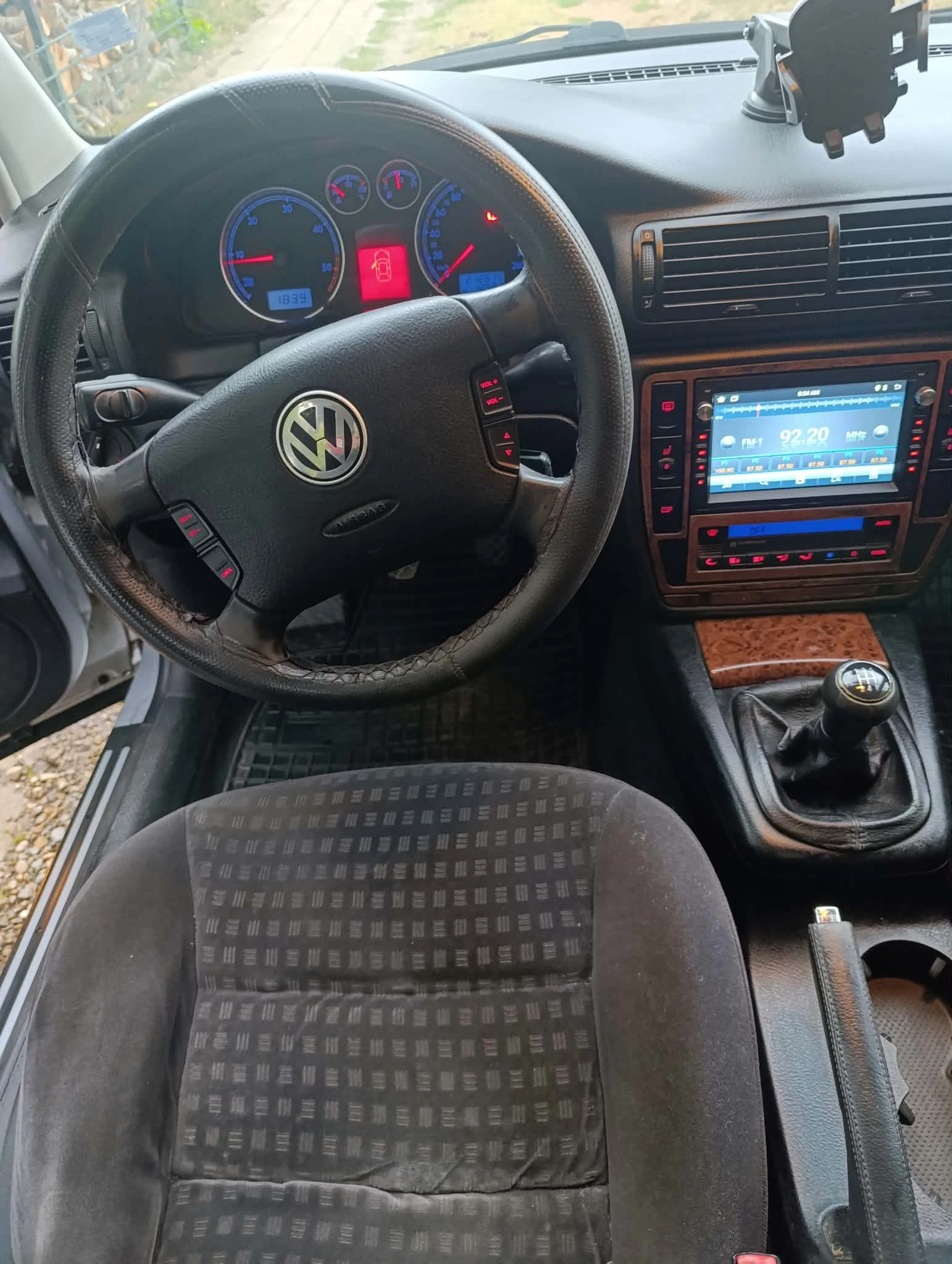 VW Passat B5.5, снимка 6 - Автомобили и джипове - 56247832