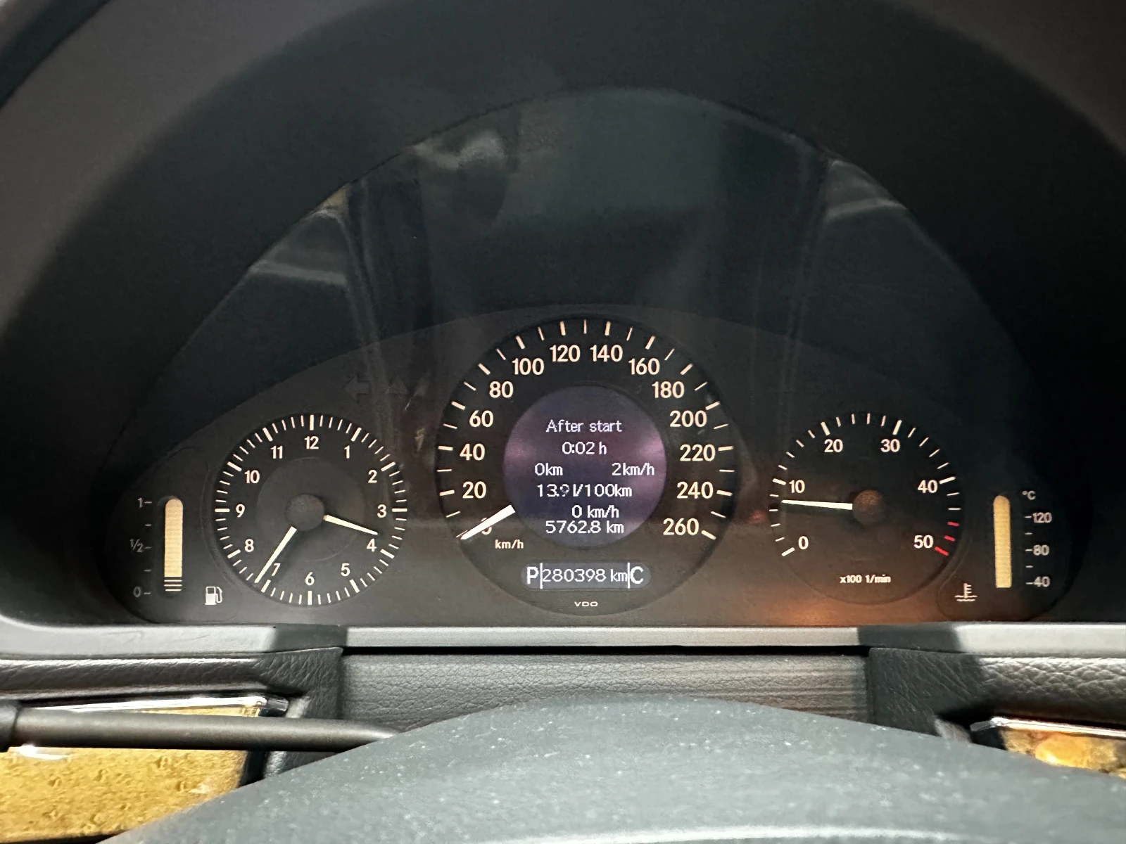 Mercedes-Benz E 280 3.2d 177 �.�.  | Mobile.bg � ����������� 12