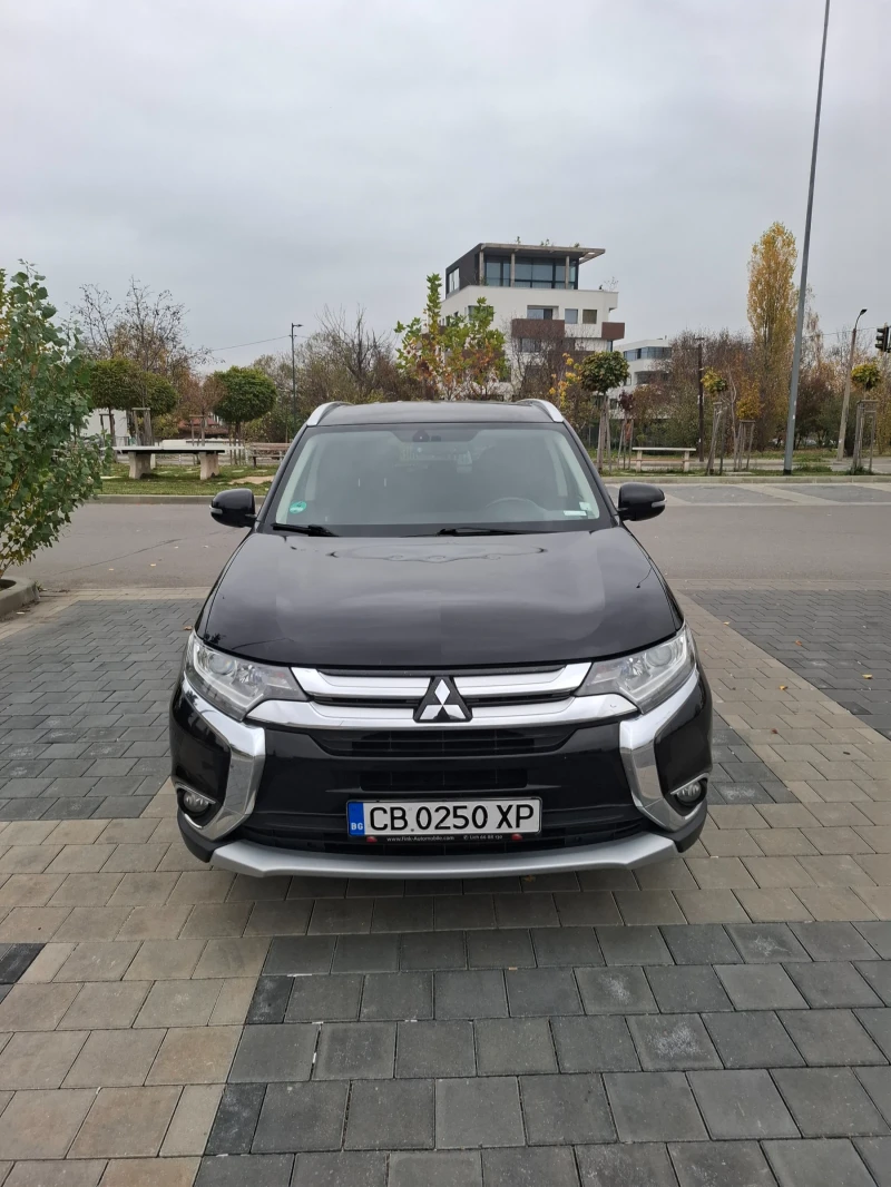 Mitsubishi Outlander, снимка 1 - Автомобили и джипове - 47821211