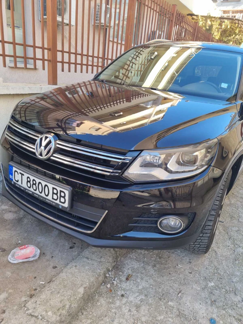 VW Tiguan, снимка 3 - Автомобили и джипове - 49098187