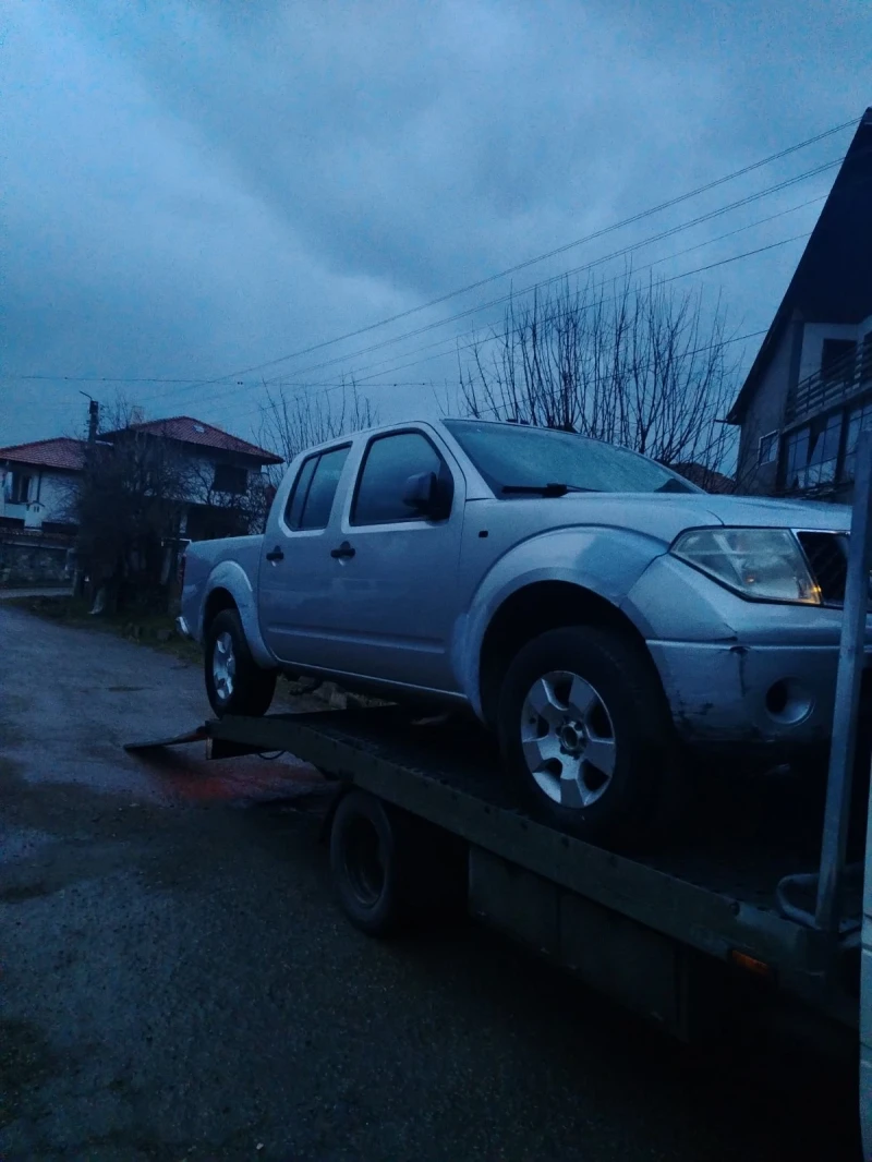 Nissan Navara 2.5 tdi , снимка 3 - Автомобили и джипове - 49351822