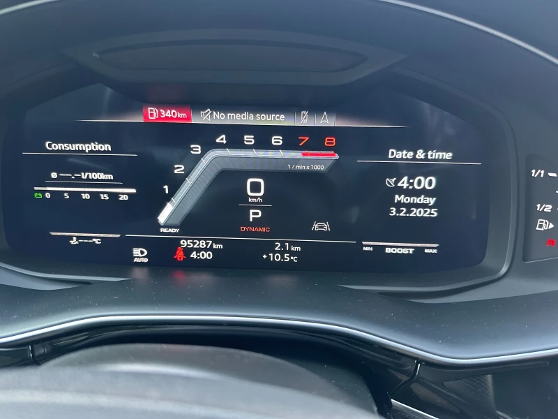 Audi SQ8 BLACK OPTICS, 22&#39;&#39; , B&O, PANO, снимка 7 - Автомобили и джипове - 51170605