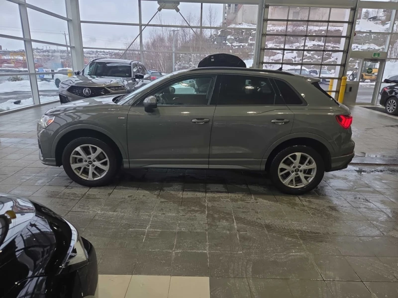 Audi Q3 / Komfort / AWD (quattro) / S-Line / ПАНОРАМА /, снимка 2 - Автомобили и джипове - 53341318