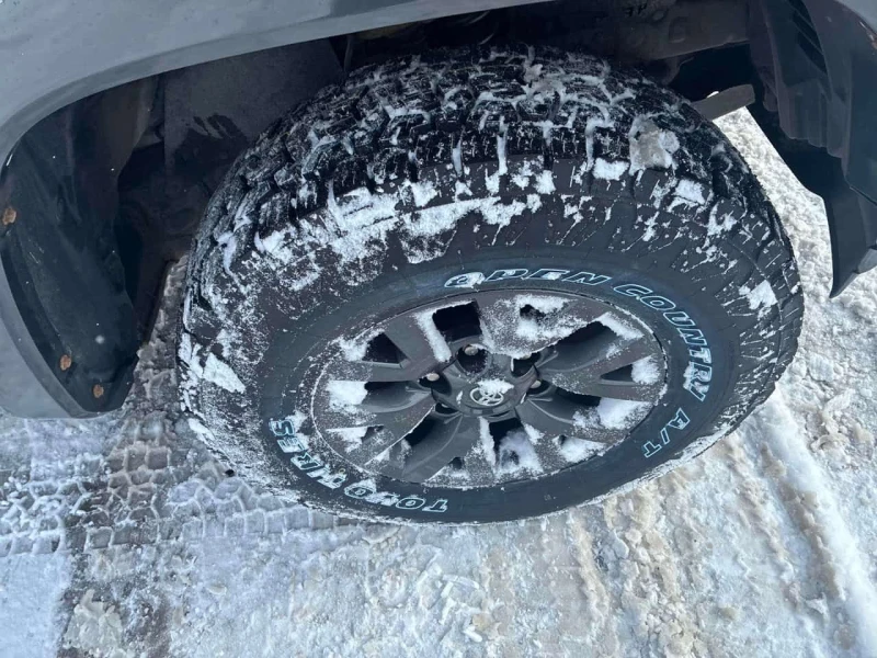 Toyota Tacoma 4x4 Double Cab/Кожа/Нави/Подгрев/Клип, снимка 11 - Автомобили и джипове - 53562609