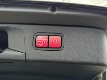 Mercedes-Benz GLC 43 AMG CARFAX АВТО КРЕДИТ  | Mobile.bg — изображение 17