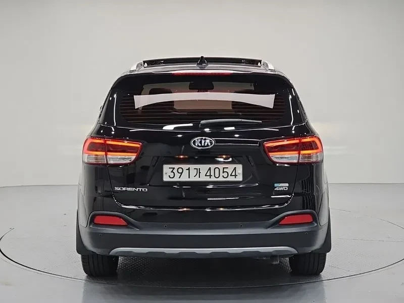 Kia Sorento Diesel 2.2 4Wd Noblesse Special, снимка 3 - Автомобили и джипове - 56268652