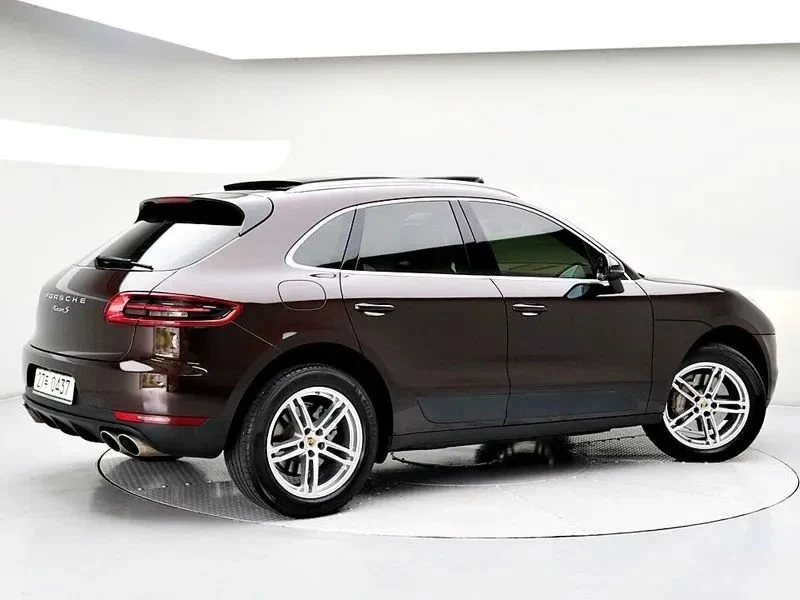 Porsche Macan, снимка 4 - Автомобили и джипове - 56690379