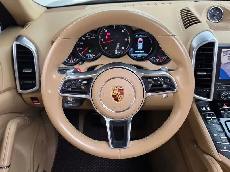 Porsche Cayenne, снимка 13 - Автомобили и джипове - 56724871