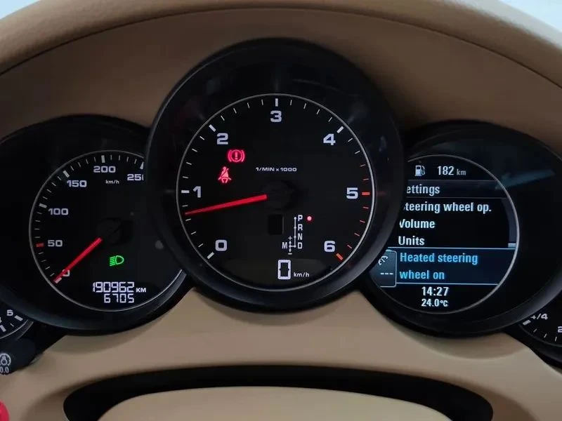 Porsche Cayenne, снимка 8 - Автомобили и джипове - 56724871