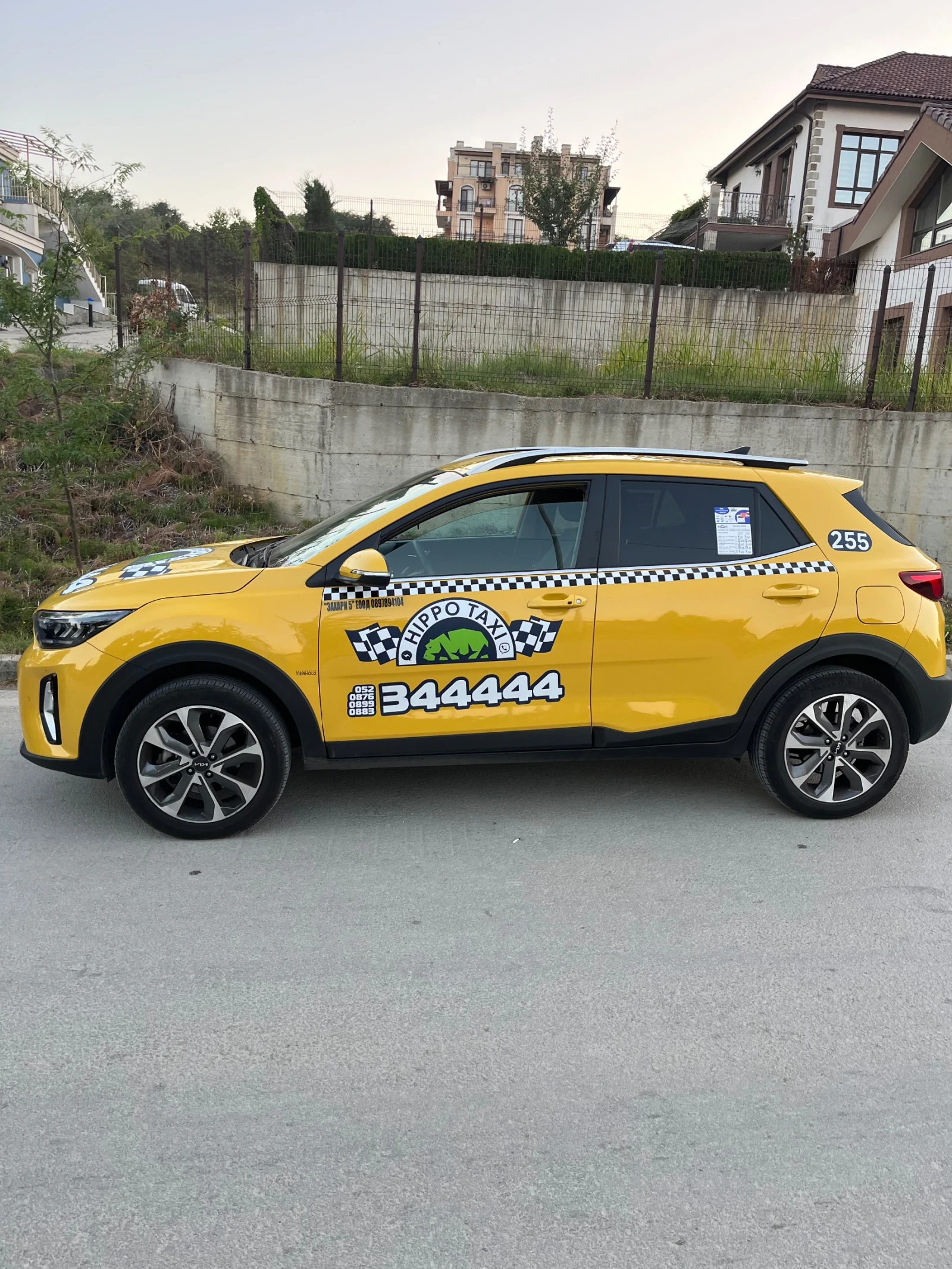 Kia Stonic 1.0 Hybrid  - изображение 4