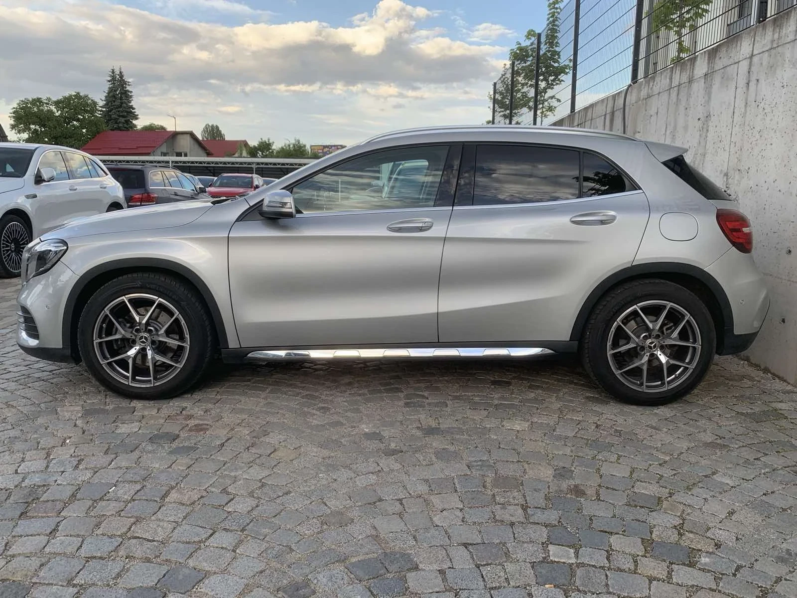 Mercedes-Benz GLA 220 NAVI/TEL - изображение 5