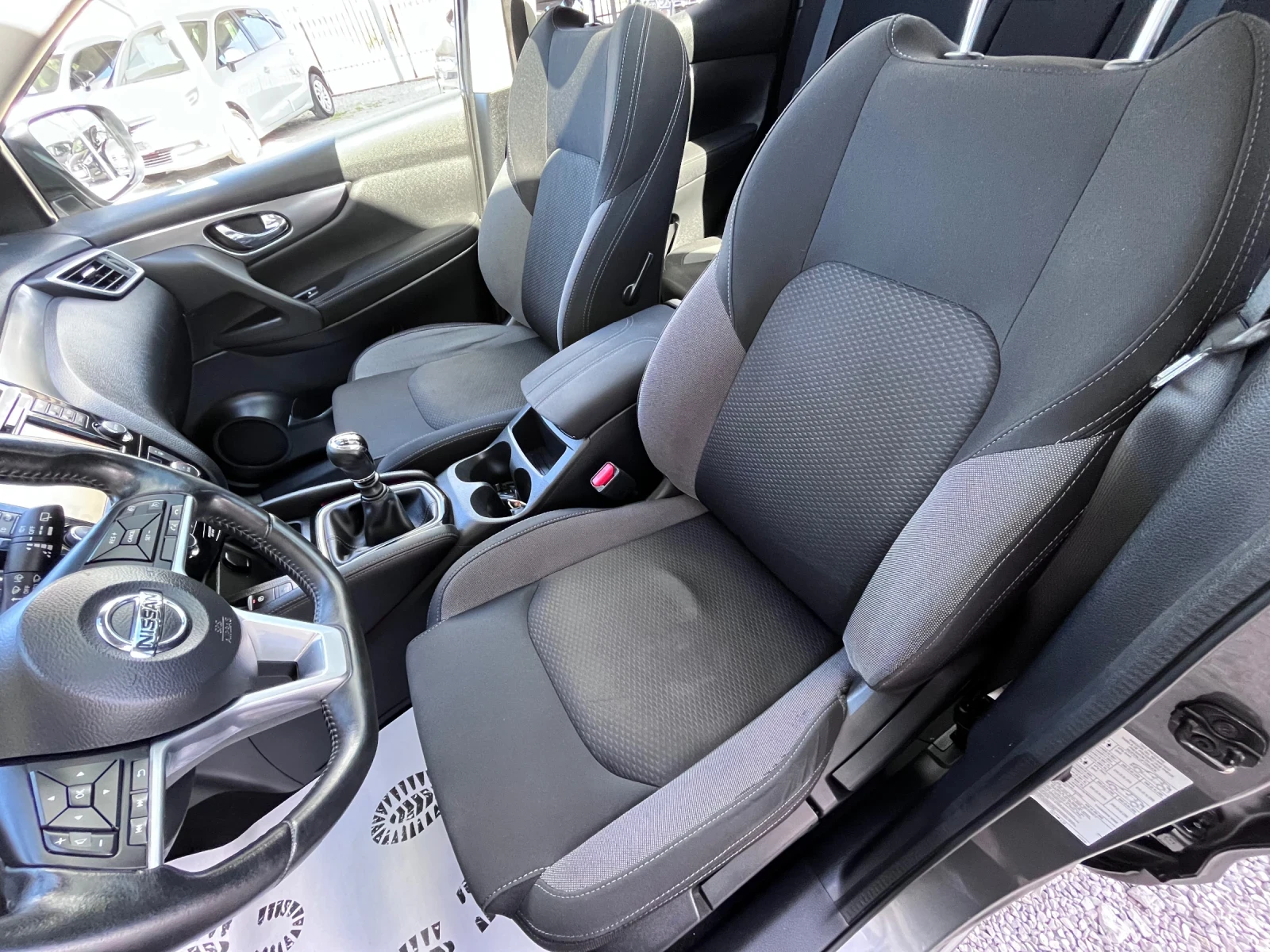 Nissan Qashqai Tekna / Euro6 | Mobile.bg   11