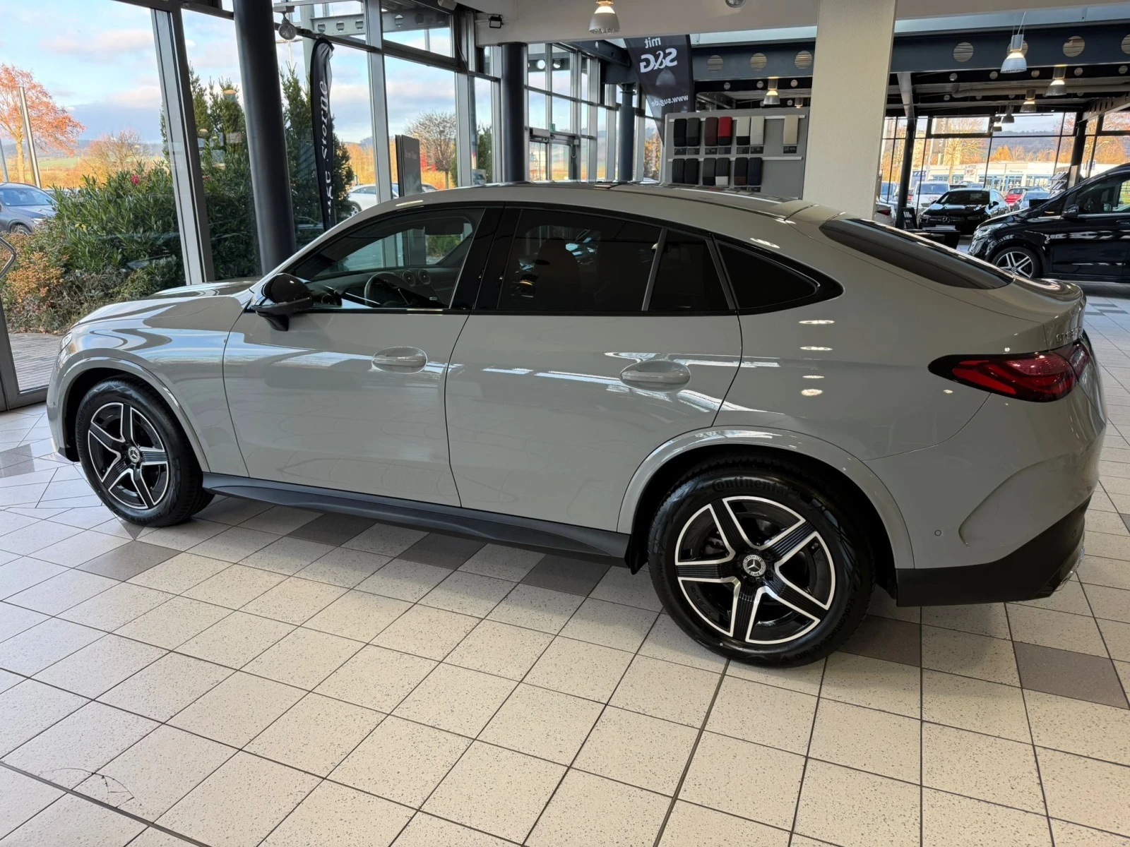 Mercedes-Benz GLC 300  - изображение 2