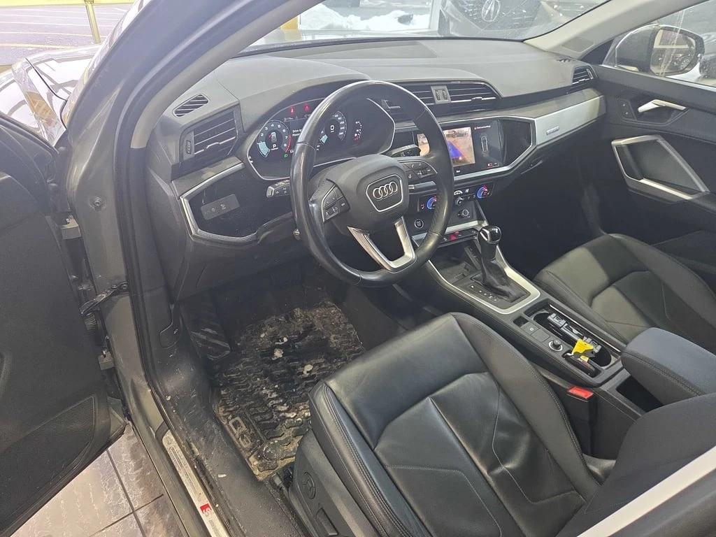 Audi Q3 / Komfort / AWD (quattro) / S-Line / �������� / | Mobile.bg � ����������� 5