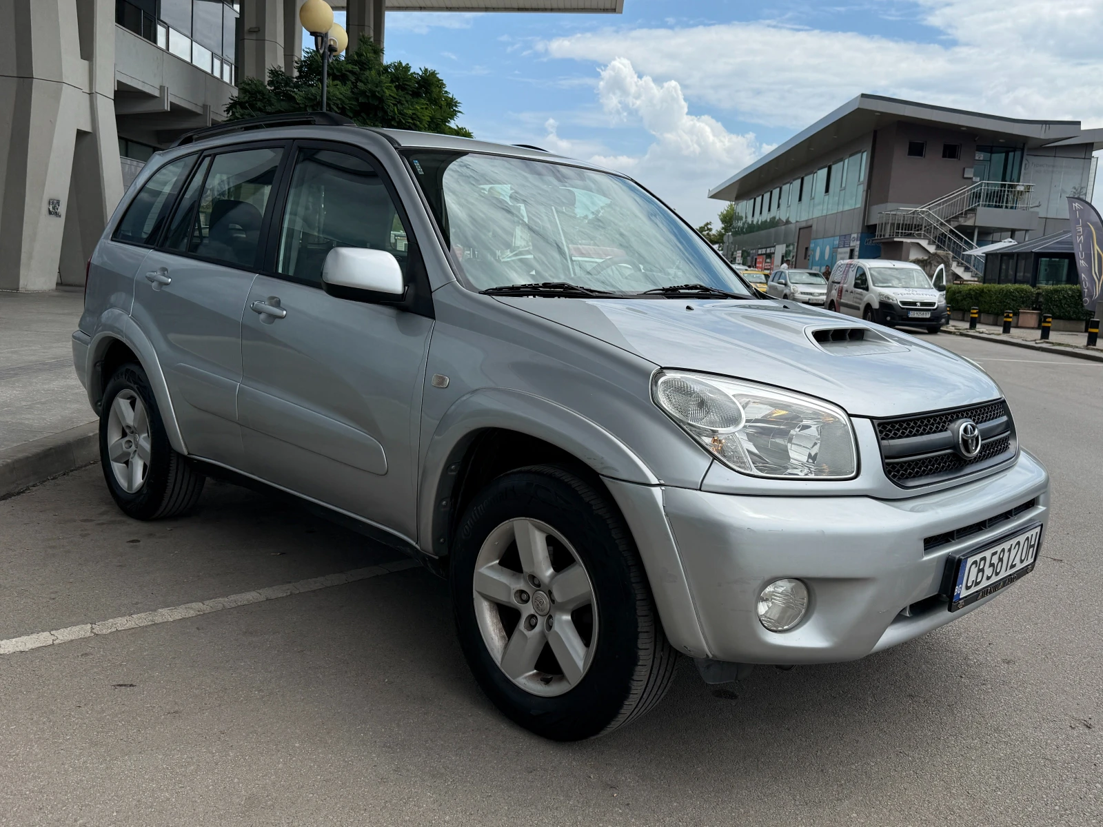 Toyota Rav4 2.0D 116к.с. 4х4 Facelift, снимка 7 - Автомобили и джипове - 55187487