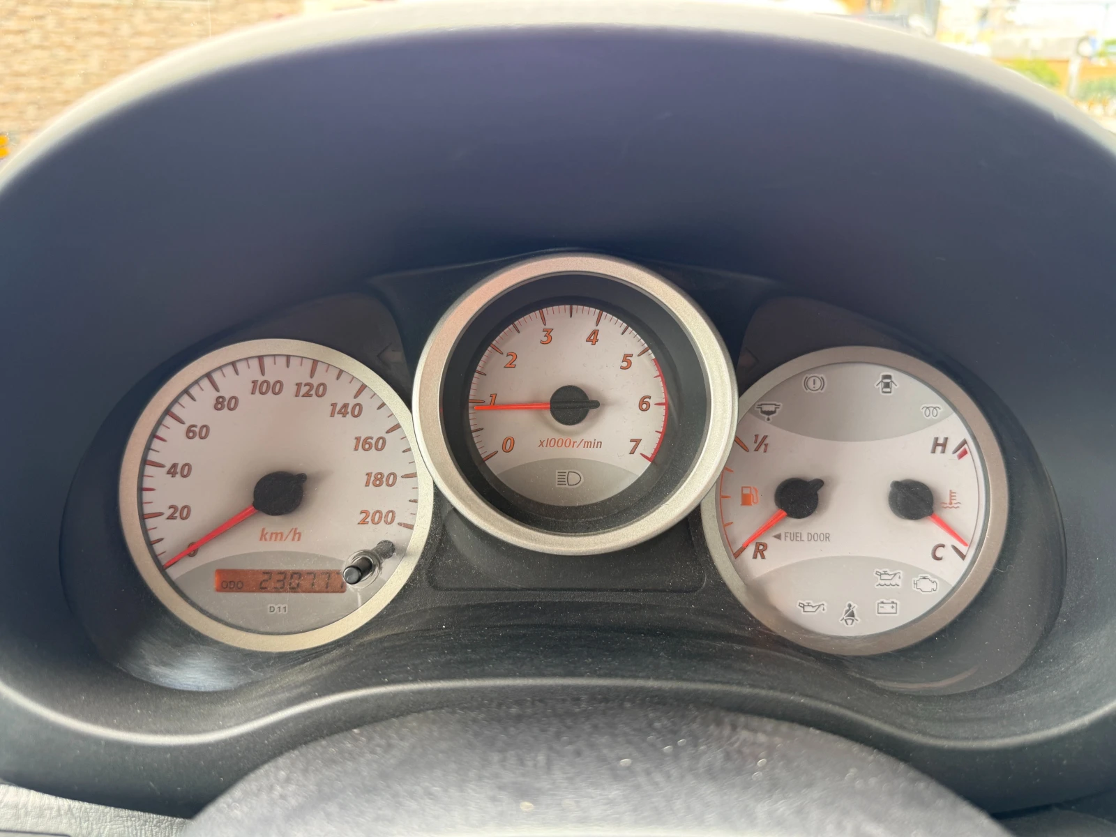 Toyota Rav4 2.0D 116к.с. 4х4 Facelift, снимка 13 - Автомобили и джипове - 55187487