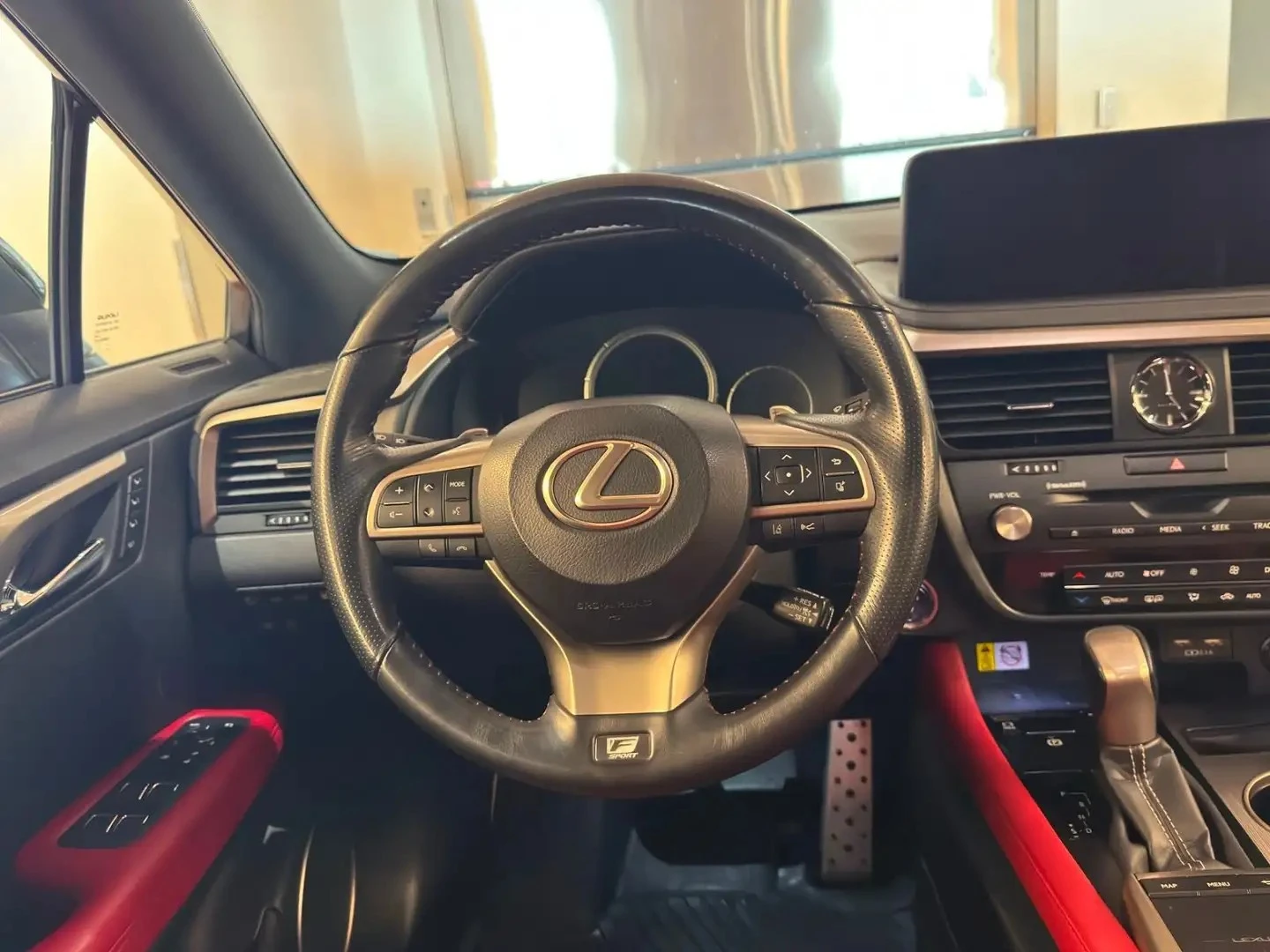 Lexus RX 450h F-SPORT 4x4* ХЕДЪП* 360* LANE* DISTRO* ОБДУХ , снимка 6 - Автомобили и джипове - 55537067