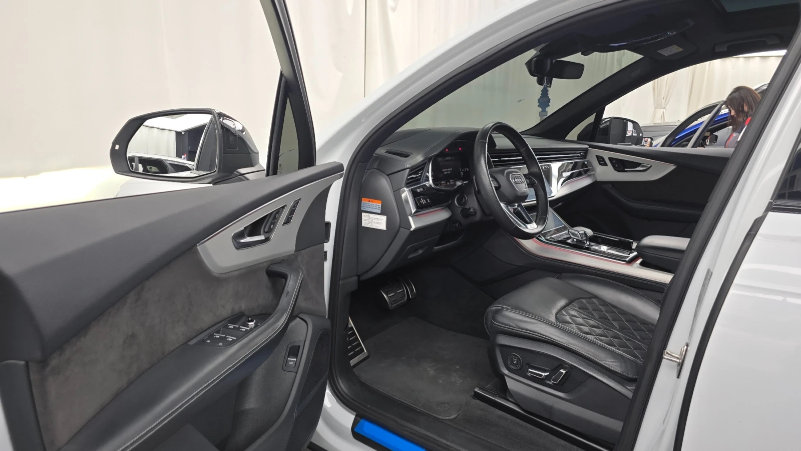 Audi Q7 Quattro Premium, снимка 8 - Автомобили и джипове - 56080818