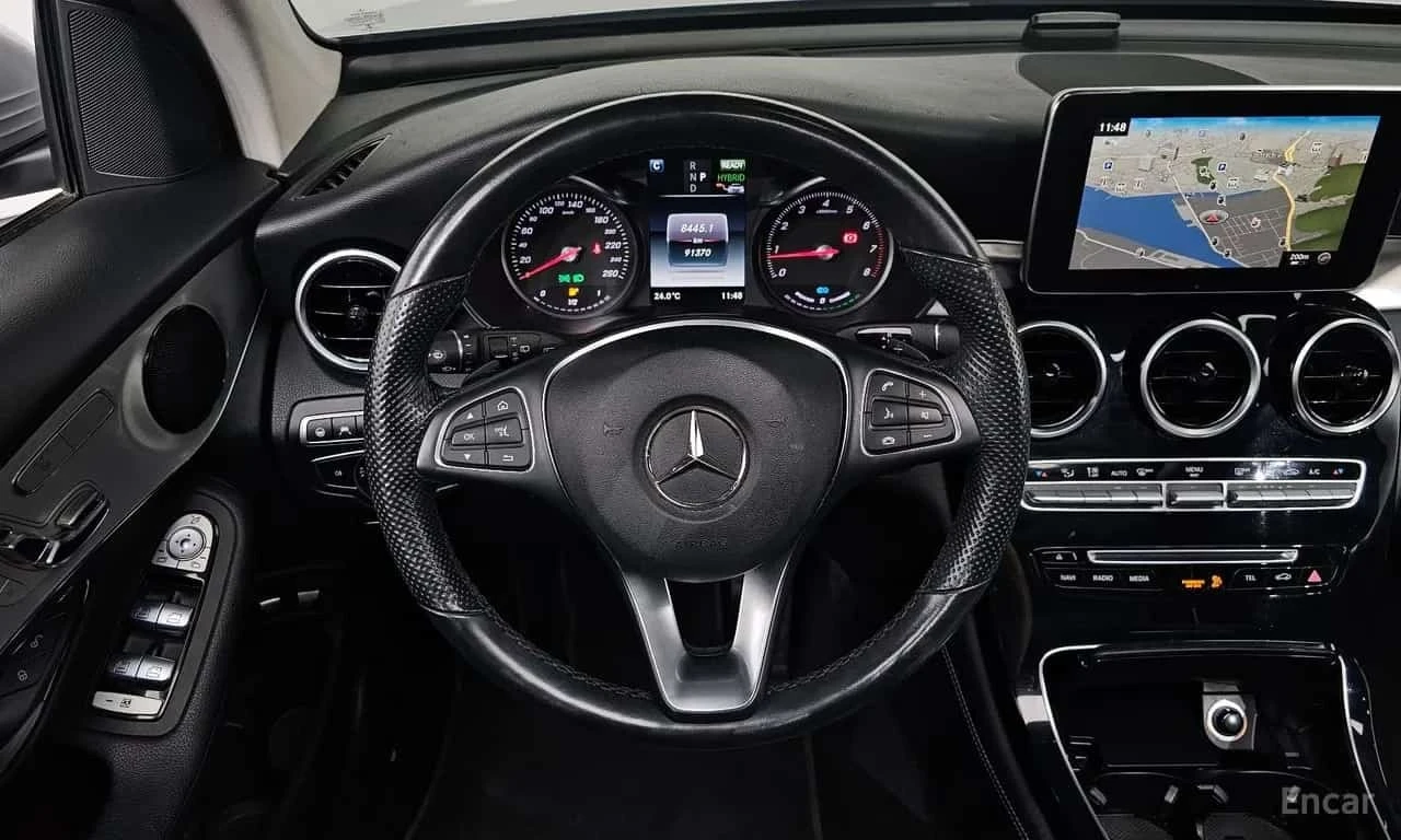 Mercedes-Benz GLC * GLC350e 4MATIC Premium * ЦЕНА ДО БГ, снимка 9 - Автомобили и джипове - 56297077