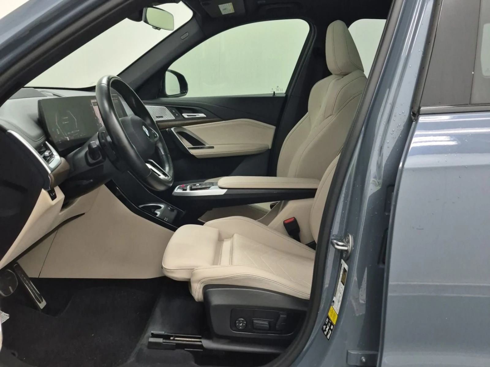 BMW X1 XDRIVE28I - M PKG - ПОДГРЕВИ - ПАНОРАМА, снимка 9 - Автомобили и джипове - 56566955