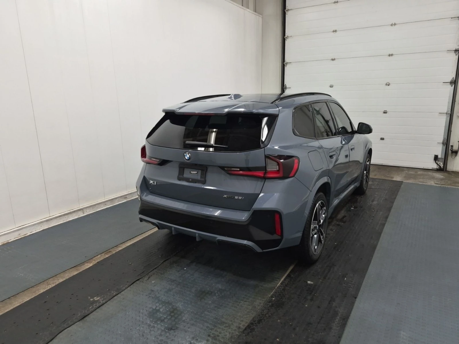 BMW X1 XDRIVE28I - M PKG - ПОДГРЕВИ - ПАНОРАМА, снимка 6 - Автомобили и джипове - 56566955