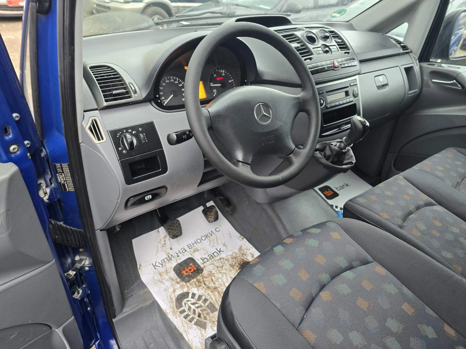 Mercedes-Benz Vito 111/2.2CDI, 9места, Климатик, Дълга база, снимка 8 - Бусове и автобуси - 54817340