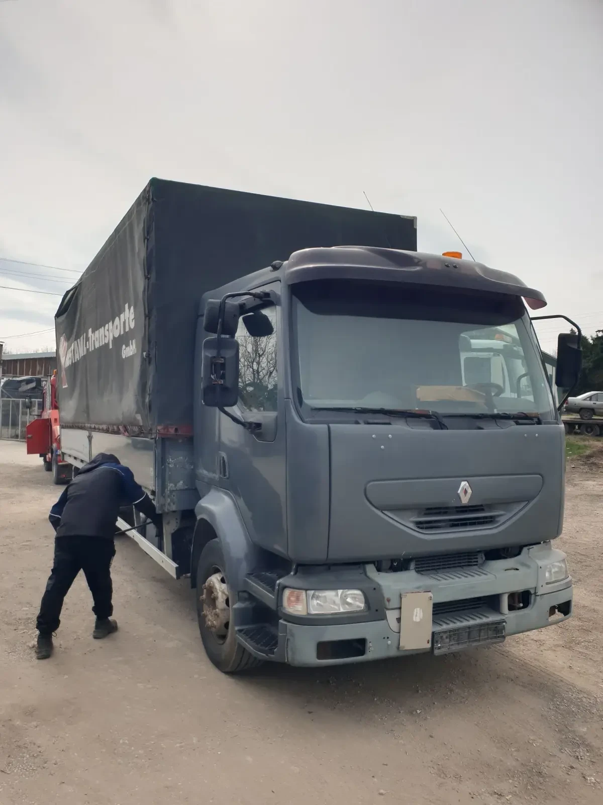 Renault Midlum, снимка 2 - Камиони - 54210781