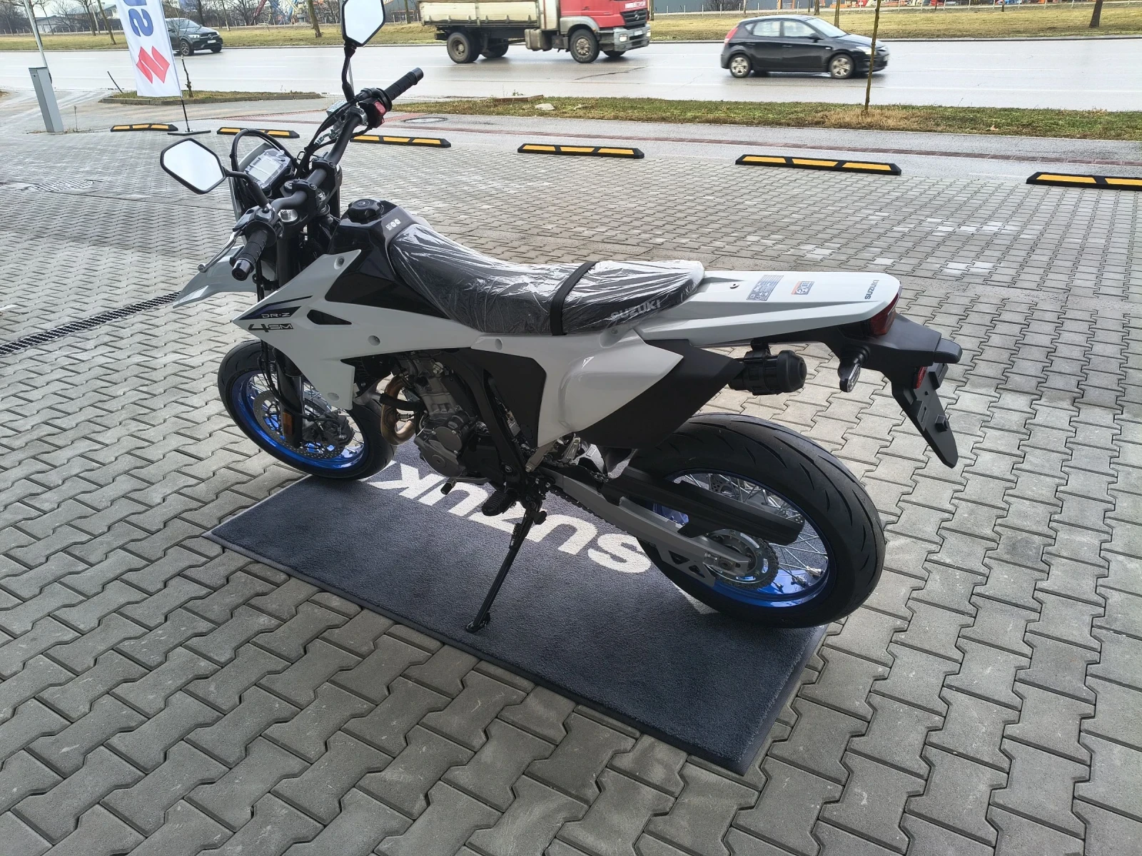 Suzuki DR-Z DR-Z4SM  - изображение 6