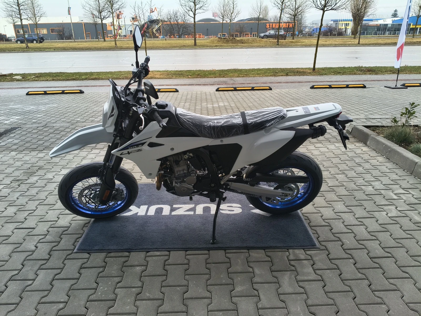 Suzuki DR-Z DR-Z4SM  - изображение 7