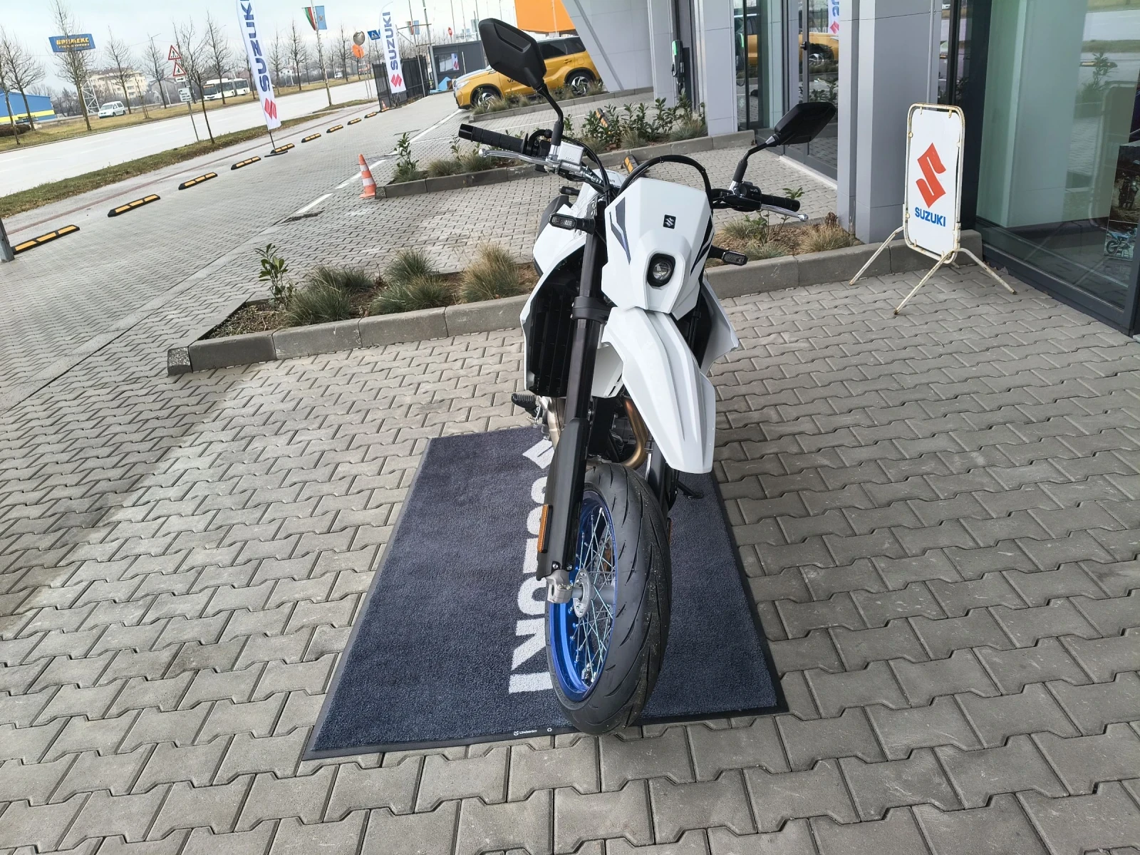 Suzuki DR-Z DR-Z4SM  - изображение 3