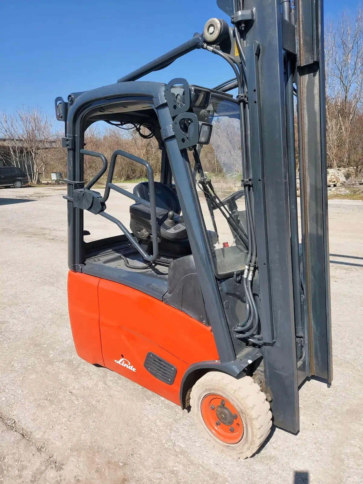 Електрокар Linde, снимка 4 - Индустриална техника - 53856422