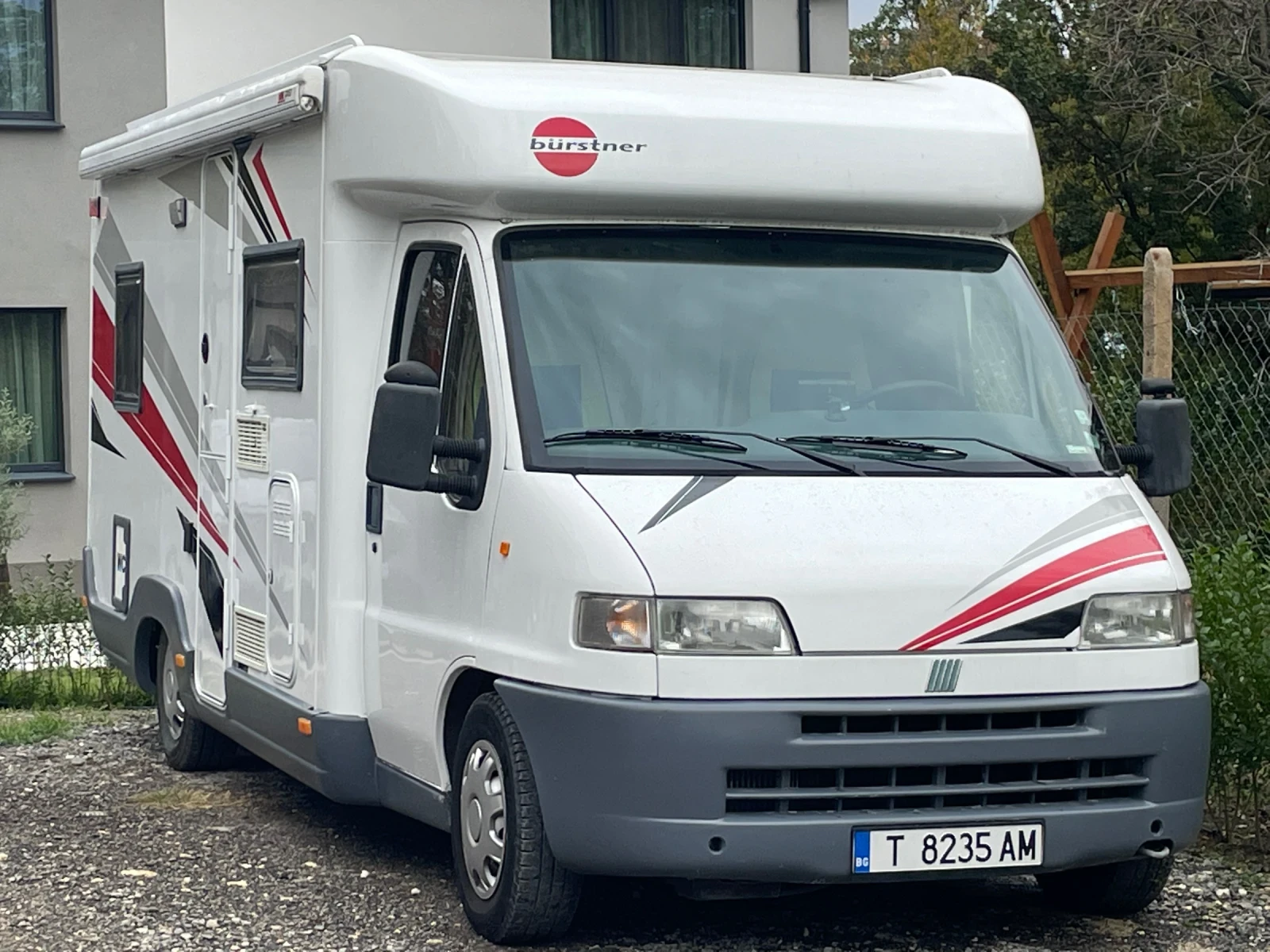  Burstner | Mobile.bg   1