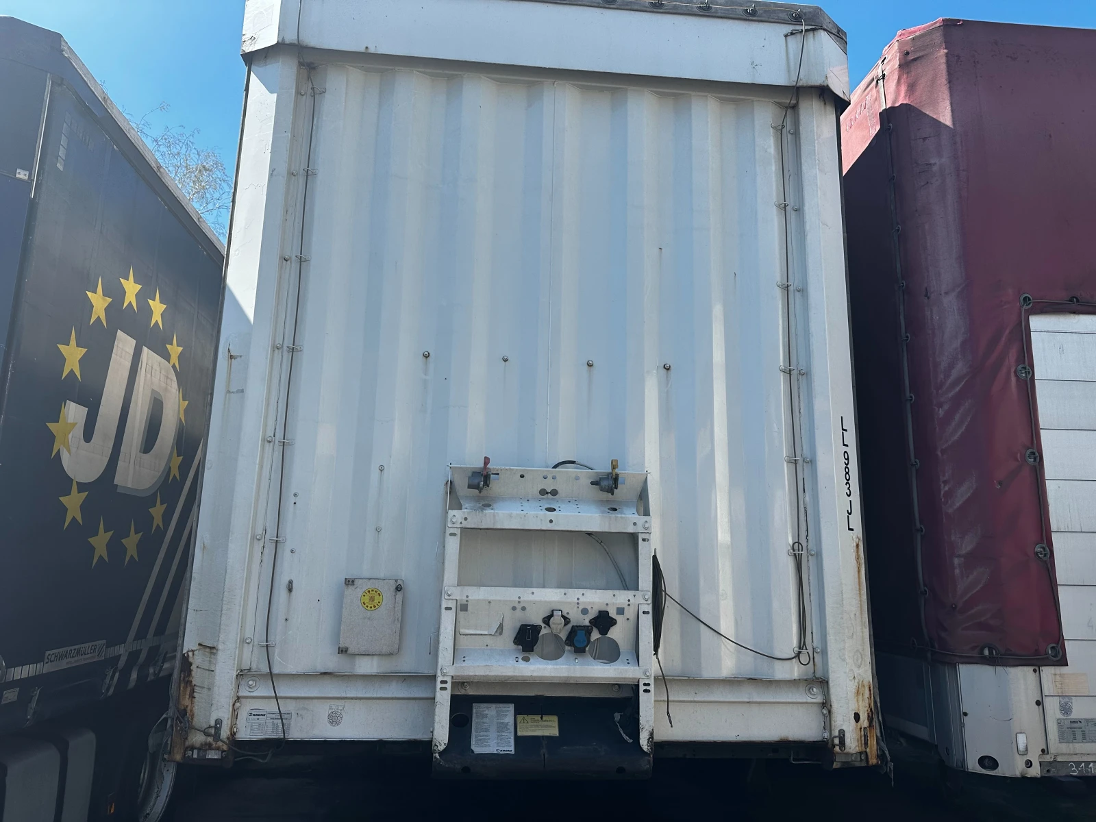 Полуремарке Krone SD, снимка 2 - Ремаркета - 54112947