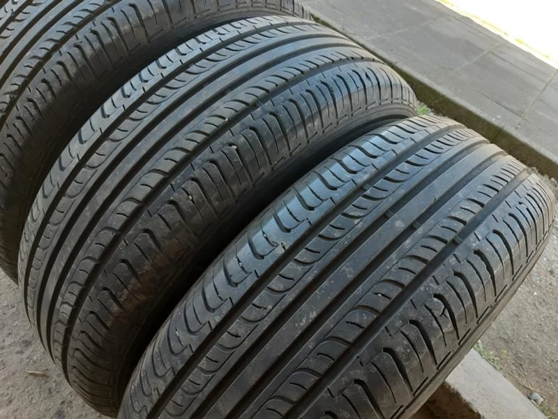 Гуми Летни 225/60R17, снимка 2 - Гуми и джанти - 36422132