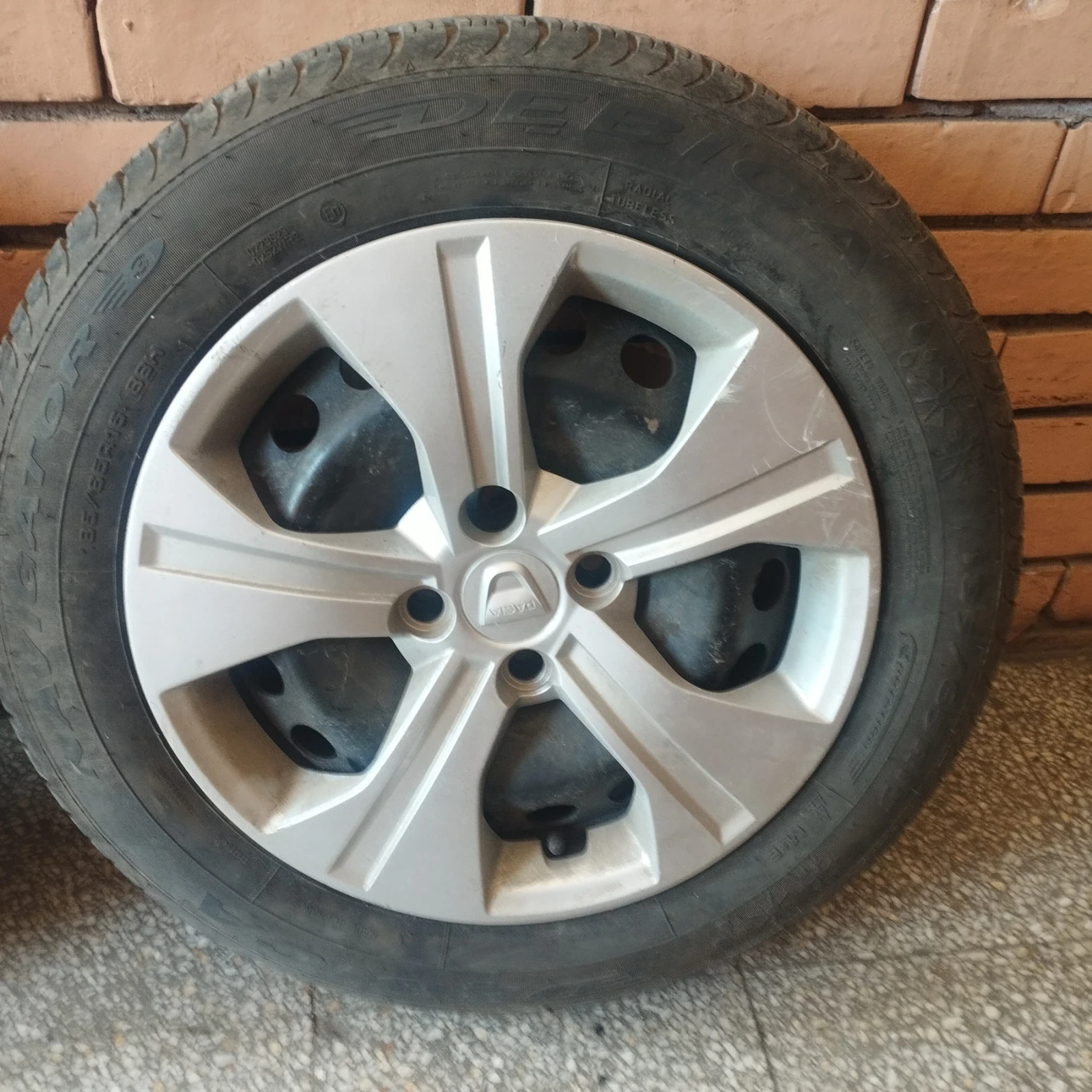 Гуми с джанти Debica 185/65R15, снимка 16 - Гуми и джанти - 54490917