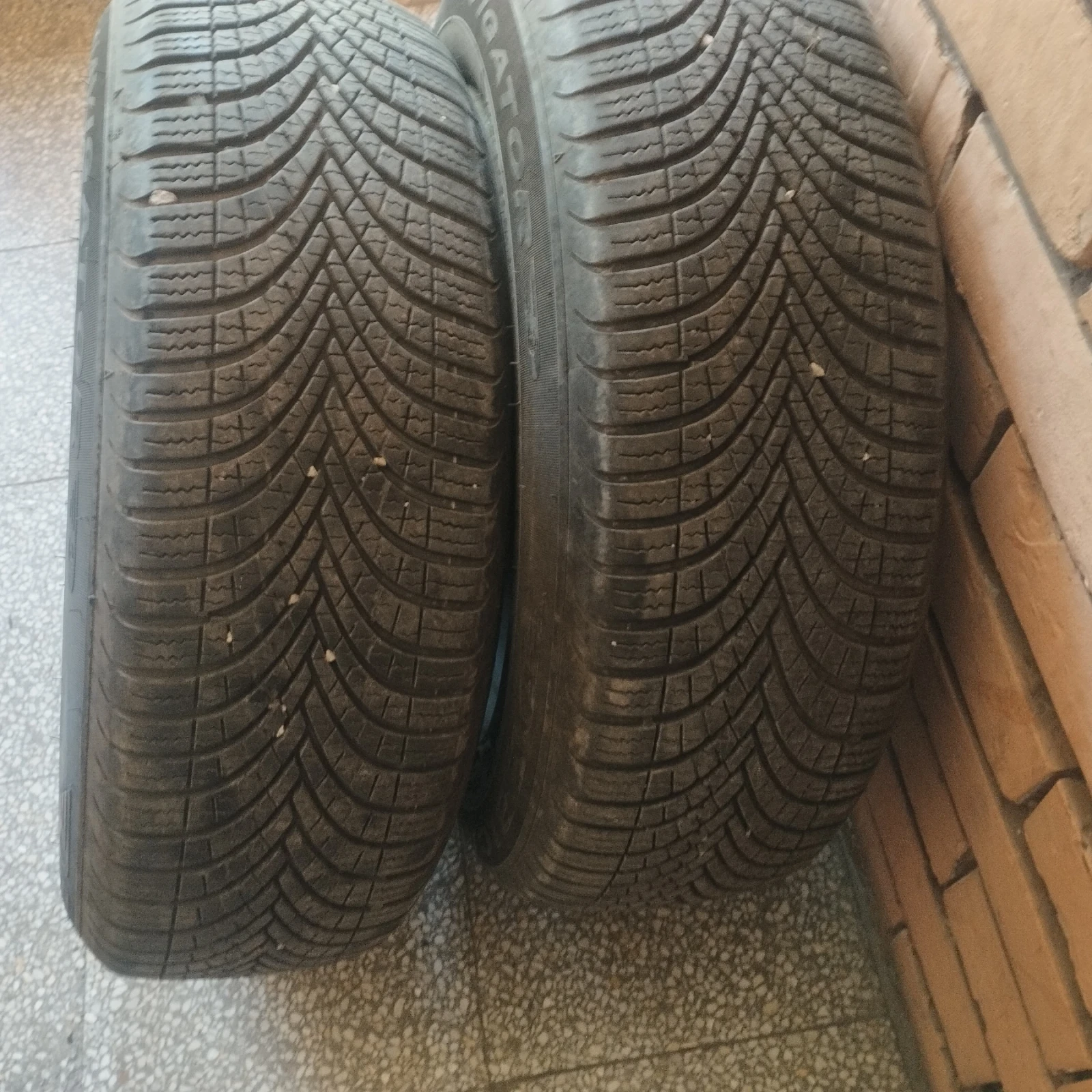 Гуми с джанти Debica 185/65R15, снимка 6 - Гуми и джанти - 54490917