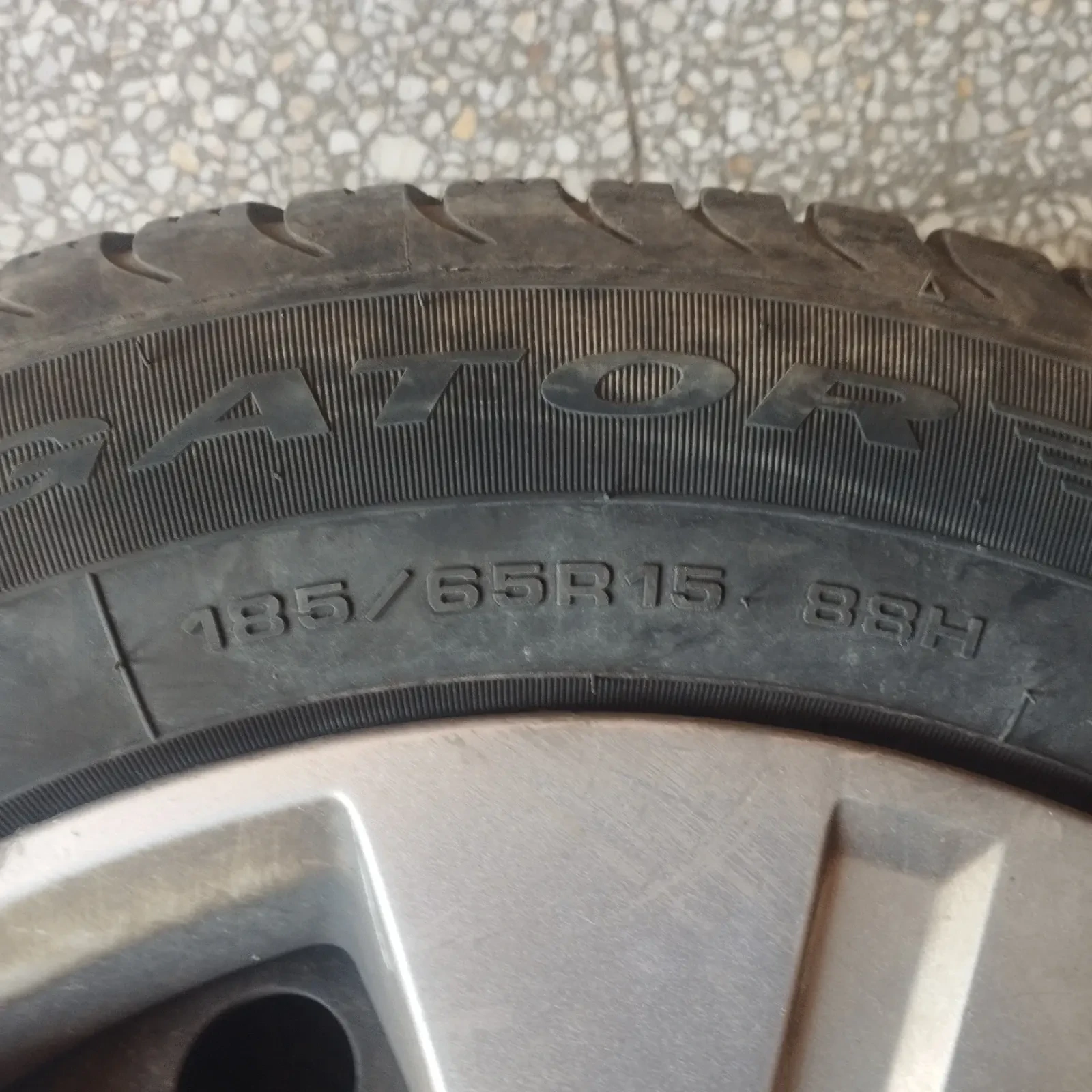 Гуми с джанти Debica 185/65R15, снимка 11 - Гуми и джанти - 54490917