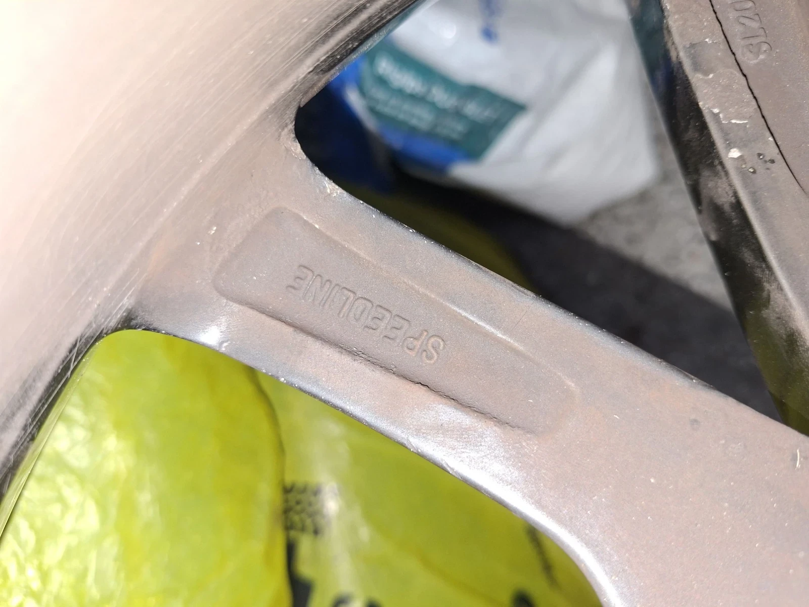 Гуми с джанти Pirelli 235/40R18, снимка 12 - Гуми и джанти - 54662576